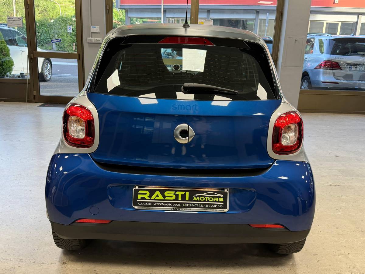 SMART ForFour 1.0 Prime 70cv